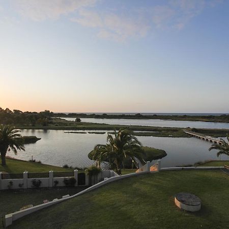 בסלטון Martin Fields Beach Retreat מראה חיצוני תמונה