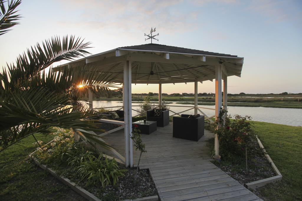 בסלטון Martin Fields Beach Retreat מראה חיצוני תמונה